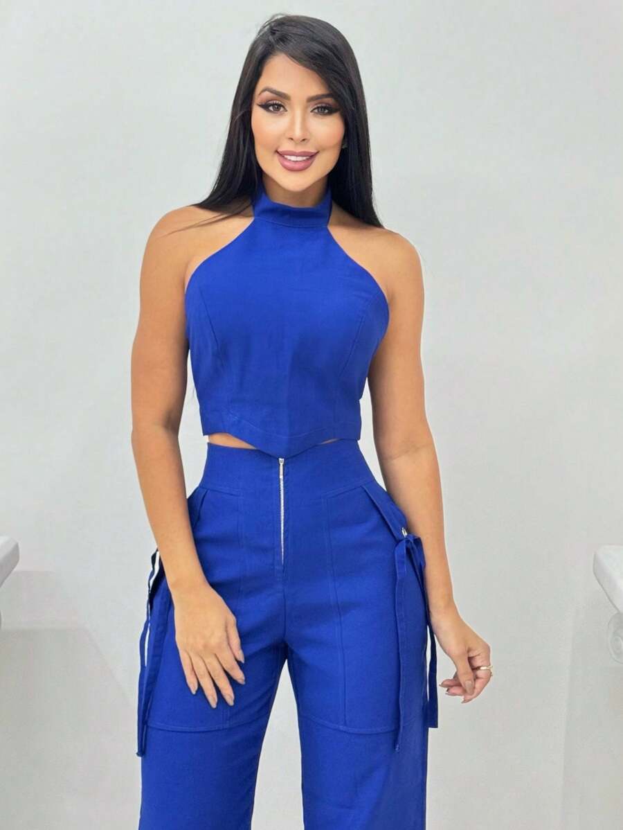 Conjunto Feminino Cropped Com Bojo E Calça Com Ilhós E Zíper Frontal