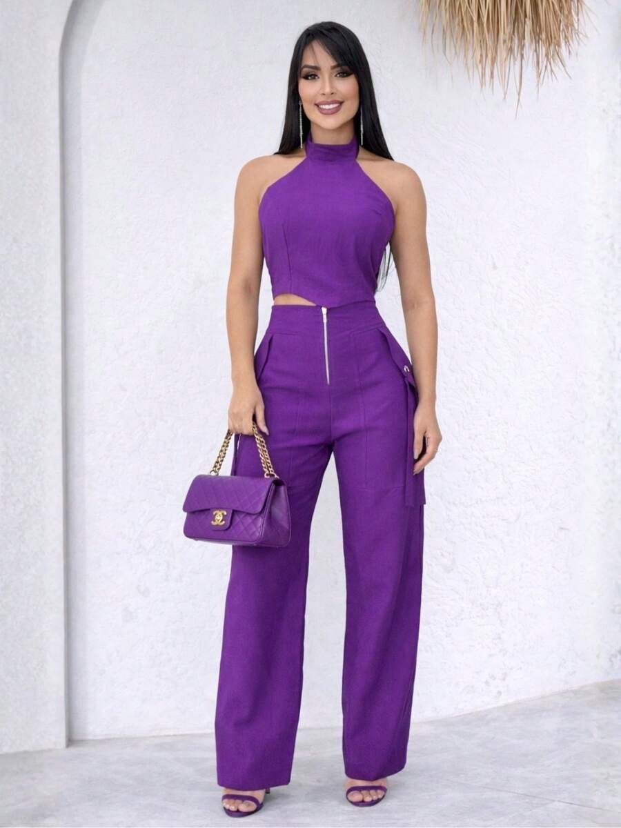 Conjunto Feminino Cropped Com Bojo E Calça Com Ilhós E Zíper Frontal