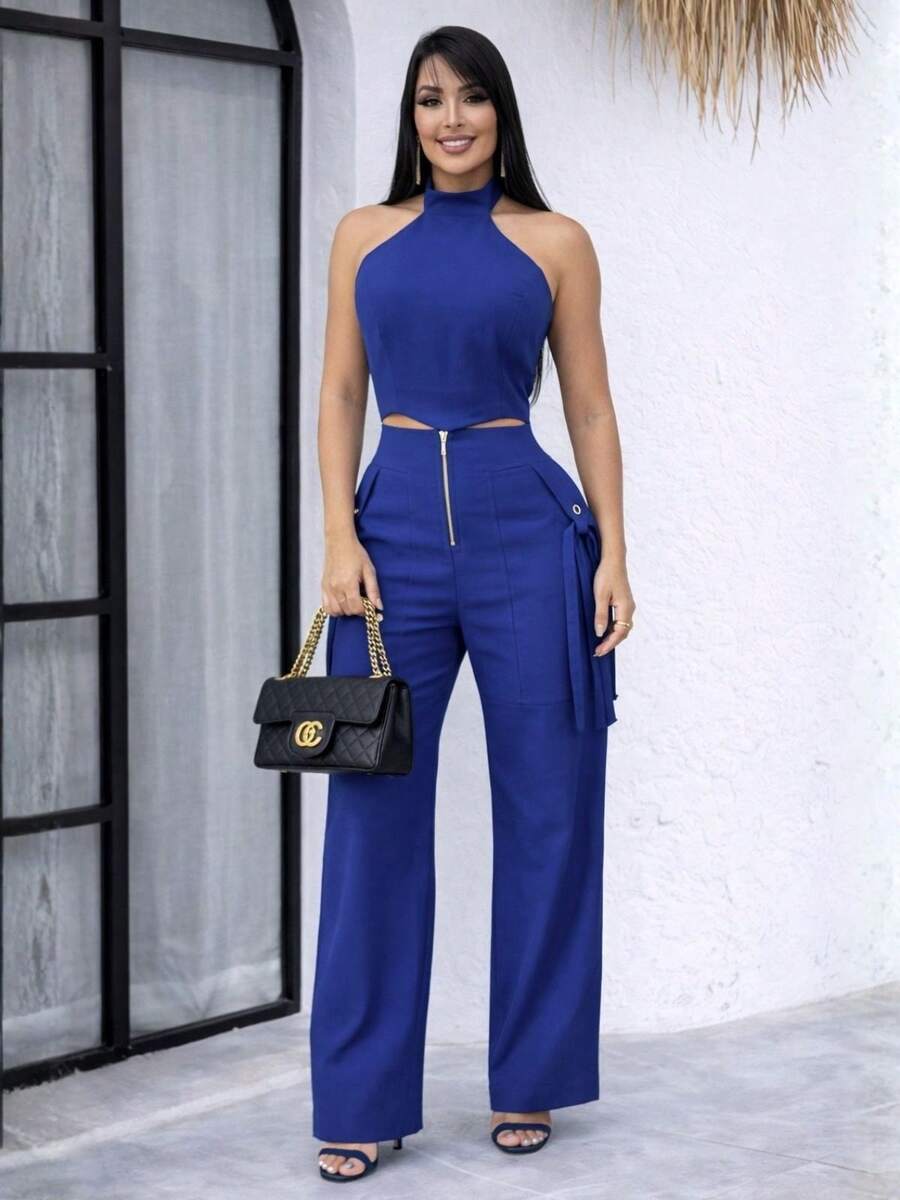 Conjunto Feminino Cropped Com Bojo E Calça Com Ilhós E Zíper Frontal