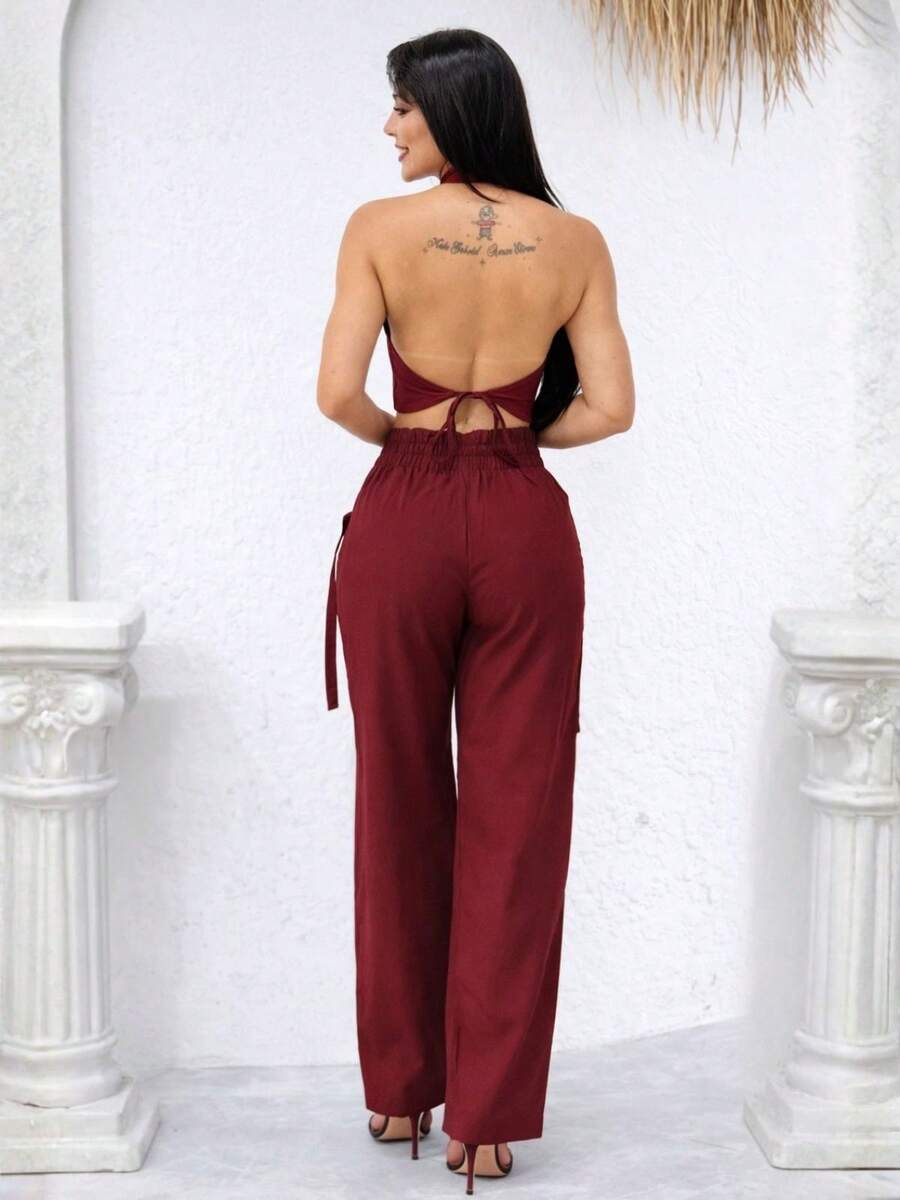 Conjunto Feminino Cropped Com Bojo E Calça Com Ilhós E Zíper Frontal