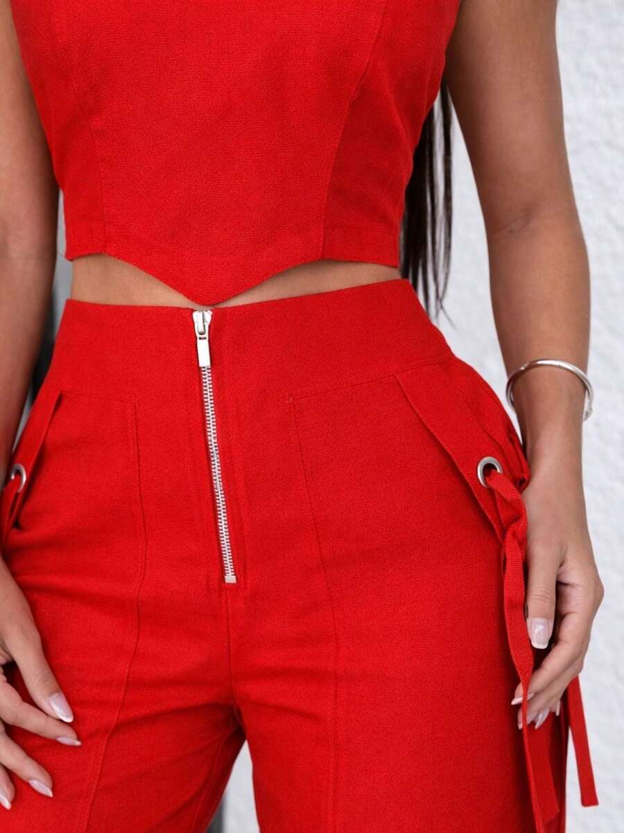 Conjunto Feminino Cropped Com Bojo E Calça Com Ilhós E Zíper Frontal
