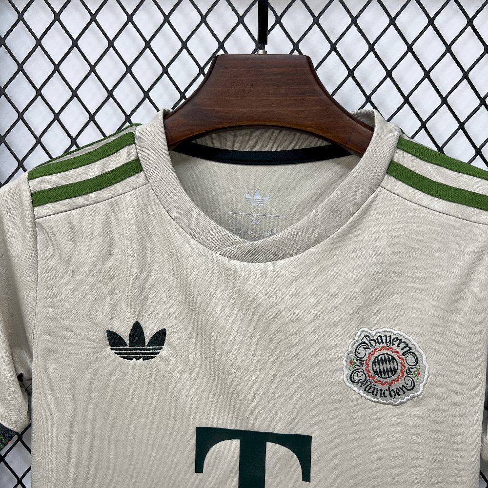 Kit Infantil Bayern Edição Especial Oktoberfest 25/26