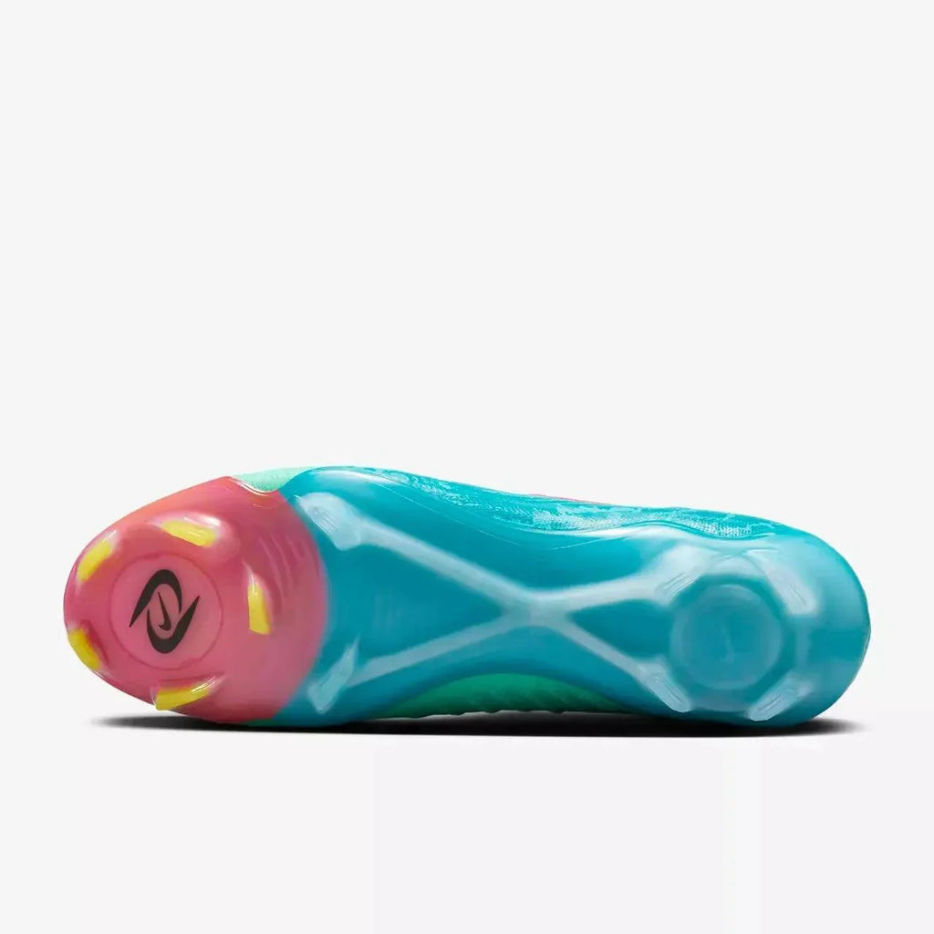 Chuteira Nike Phantom Luna 2 Elite Campo