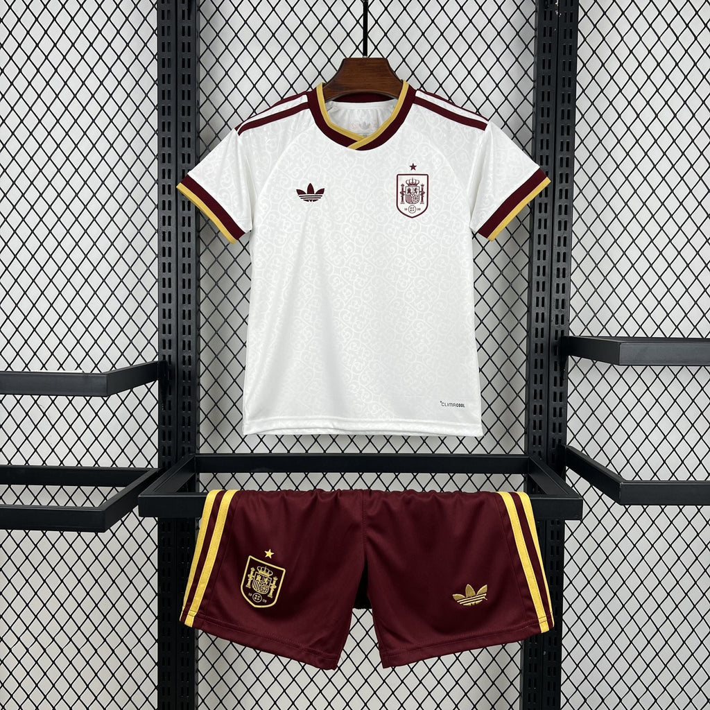 Kit Infantil Espanha Reserva 26/27
