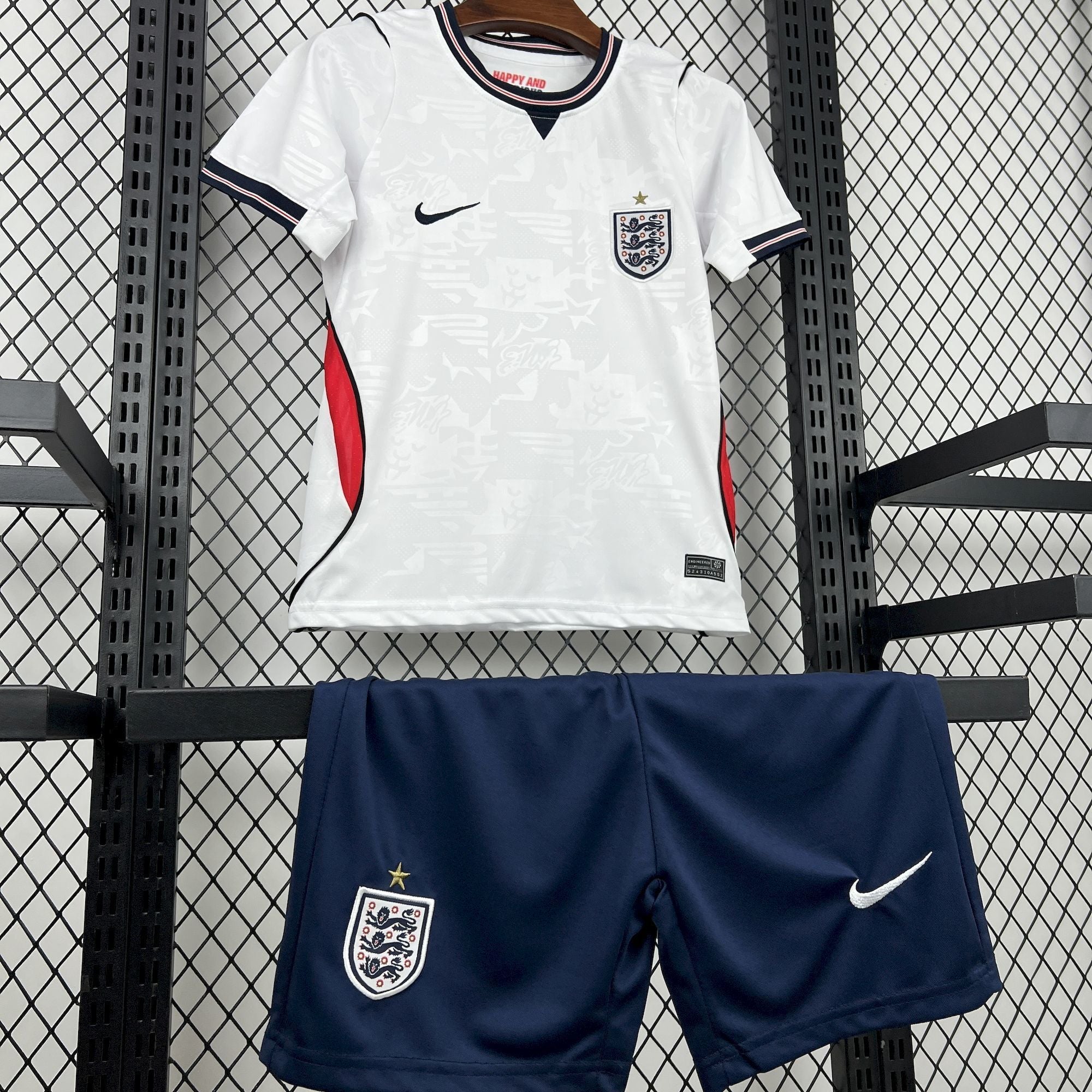 Kit Infantil Inglaterra Titular 25/26 Copa do Mundo