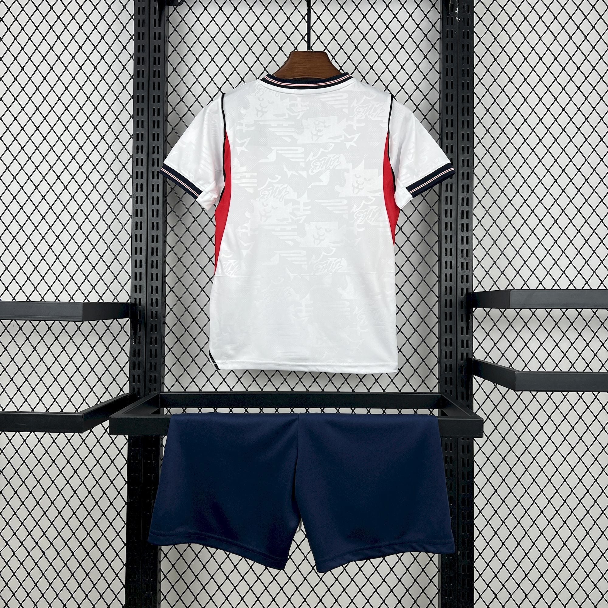 Kit Infantil Inglaterra Titular 25/26 Copa do Mundo